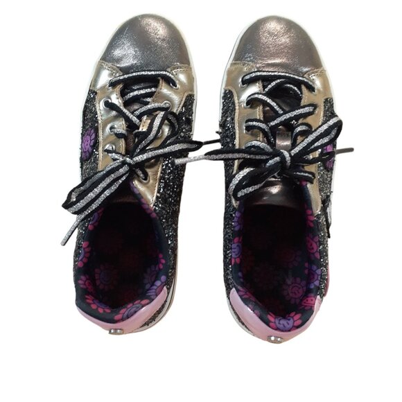 Madden NYC Big Girls Junie Embroidered Glitter Sneaker Shoes Black Size 4 - Picture 2 of 5